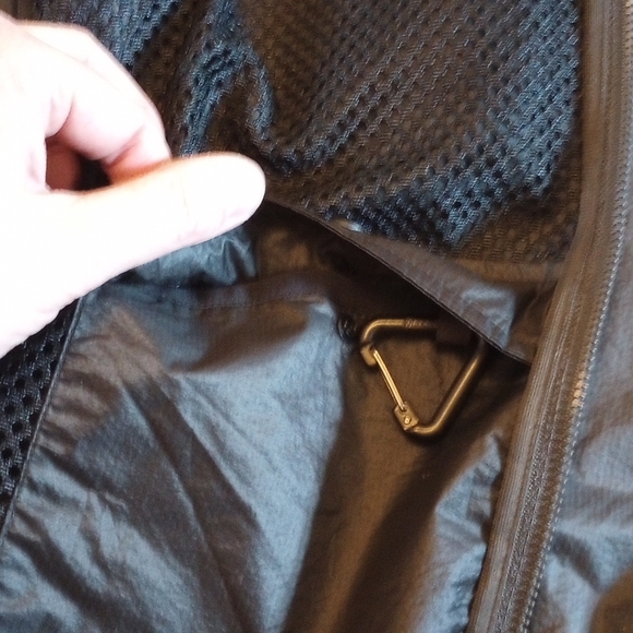 NIKE ACG WINDBREAKER XL - Picture 7 of 7
